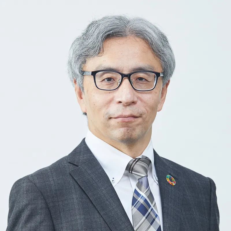Yoshio Hishida headshot